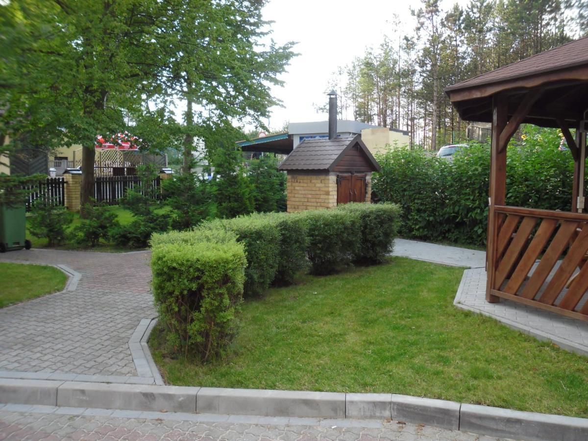 Lesny Dwor Aparthotel Mielno  Exterior foto