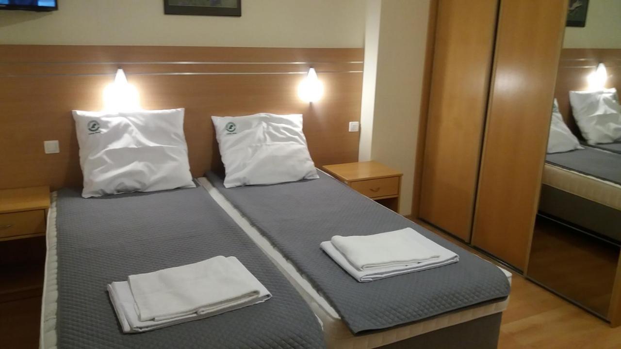 Lesny Dwor Aparthotel Mielno  Exterior foto